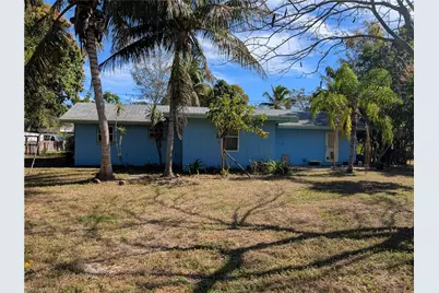 2416 Andrew Dr, Naples, FL 34112 - Photo 2