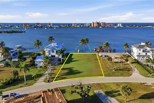 948 San Carlos Dr, Fort Myers Beach, FL 33931 - Photo 1