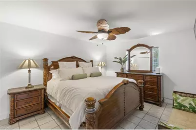 742 111th Ave N, Naples, FL 34108 - Photo 16