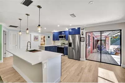 201 Palmetto Dunes Cir, Naples, FL 34113 - Photo 8