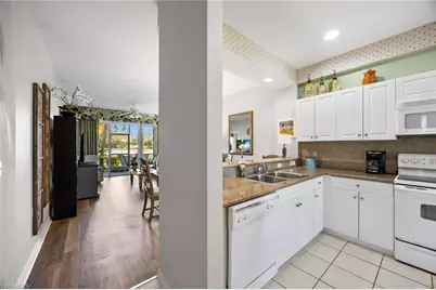 7930 Mahogany Run Ln #811, Naples, FL 34113 - Photo 14