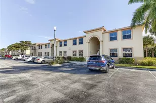 15433 Bellamar Cir, Fort Myers, FL 33908 - Photo 16