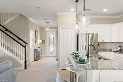 9258 Shadow Oak Ln, Naples, FL 34120 - Photo 4