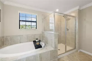 9258 Shadow Oak Ln, Naples, FL 34120 - Photo 20