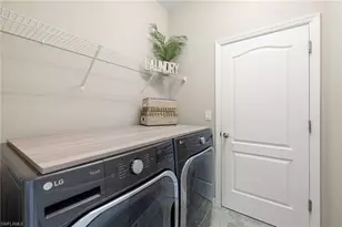 9258 Shadow Oak Ln, Naples, FL 34120 - Photo 26