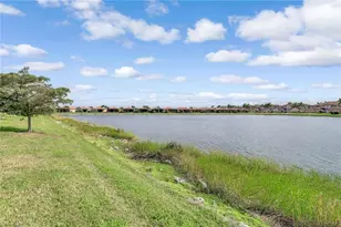 1603 Santiago Cir, Naples, FL 34113 - Photo 34