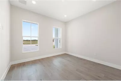 8717 Driftwood Dr, Naples, FL 34114 - Photo 14