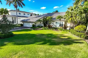 675 15th Ave S, Naples, FL 34102 - Photo 6