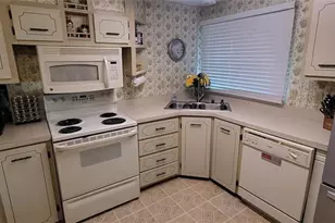 20 Peridot Ave, Naples, FL 34114 - Photo 14