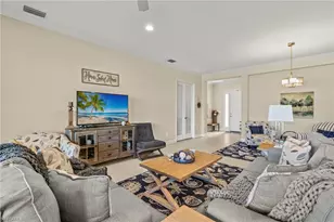 13593 Starwood Ln, Fort Myers, FL 33912 - Photo 6