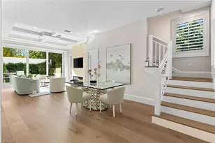 810 9th St S, Naples, FL 34102 - Photo 2
