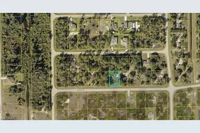 439 Redwing St, Lehigh Acres, FL 33974 - Photo 2