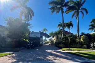 4685 Southern Breeze Dr, Naples, FL 34114 - Photo 1