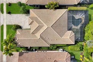 3917 Glacier Ct, Naples, FL 34119 - Photo 36