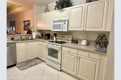 7823 Regal Heron Cir #9, Naples, FL 34104 - Photo 10