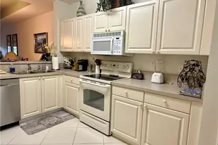 7823 Regal Heron Cir, Naples, FL 34104 - Photo 10