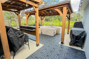 708 Wentworth Dr, Lehigh Acres, FL 33972 - Photo 16