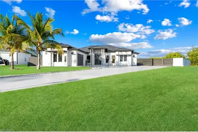 1817 SW 11th Ter, Cape Coral, FL 33991 - Photo 32