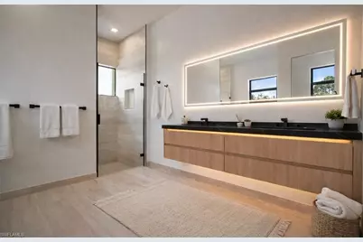 15048 Hennipen Cir E, Port Charlotte, FL 33981 - Photo 6