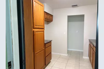 12 Desert Candle Cir, Lehigh Acres, FL 33936 - Photo 6