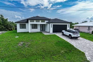 13630 E Allamanda Circle, Port Charlotte, FL 33981 - Photo 16