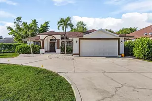27300 Imperial Oaks Circle, Bonita Springs, FL 34135 - Photo 2