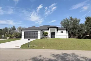 506 W 5th St, Lehigh Acres, FL 33972 - Photo 4