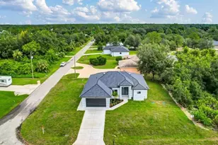 506 W 5th St, Lehigh Acres, FL 33972 - Photo 2