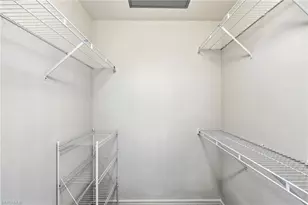 7340 Glenmoor Ln, Naples, FL 34104 - Photo 20