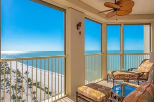 4051 Gulf Shore Blvd N, Naples, FL 34103 - Photo 2