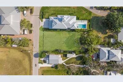 1972 Frederick St, Naples, FL 34112 - Photo 10