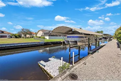 27194 Harbor Dr, Bonita Springs, FL 34135 - Photo 42