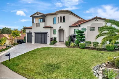 27194 Harbor Dr, Bonita Springs, FL 34135 - Photo 2