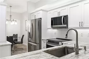 401 Bayfront Pl, Naples, FL 34102 - Photo 8