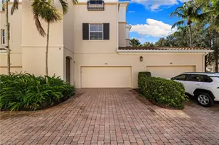 2864 Tiburon Blvd E, Naples, FL 34109 - Photo 4