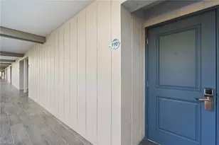 900 Broad Ave S, Naples, FL 34102 - Photo 38