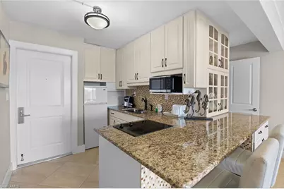 900 Broad Ave S #110, Naples, FL 34102 - Photo 22