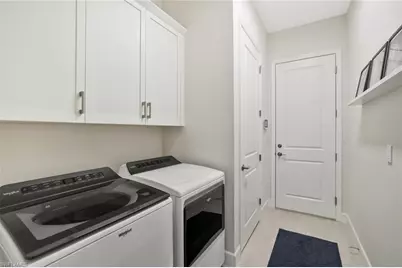 7060 Saona Ct, Naples, FL 34113 - Photo 18