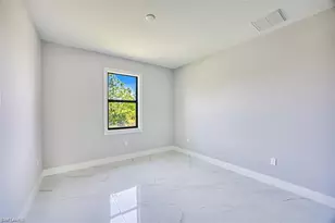 817 Eisenhower Blvd, Lehigh Acres, FL 33974 - Photo 18