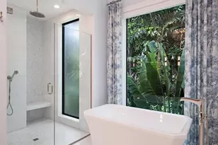 2375 Lantern Ln, Naples, FL 34102 - Photo 12