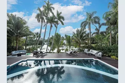 2375 Lantern Ln, Naples, FL 34102 - Photo 38