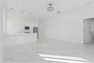 535 Manhattan St E, Lehigh Acres, FL 33974 - Photo 12