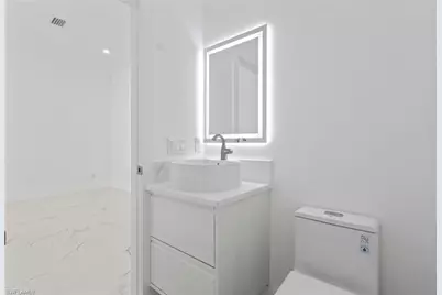 535 Manhattan St E, Lehigh Acres, FL 33974 - Photo 4