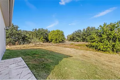 535 Manhattan St E, Lehigh Acres, FL 33974 - Photo 24