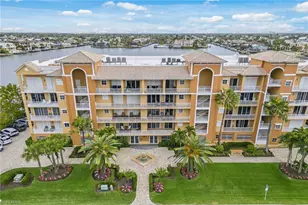 9566 Gulf Shore Dr, Naples, FL 34108 - Photo 28