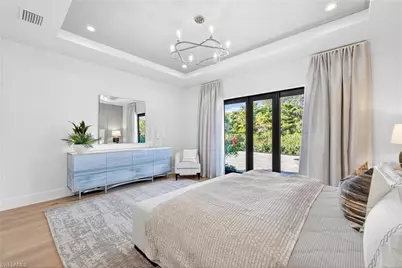 2051 Cambridge Park Dr, Naples, FL 34109 - Photo 18