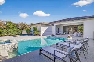 2051 Cambridge Pk Dr, Naples, FL 34109 - Photo 38