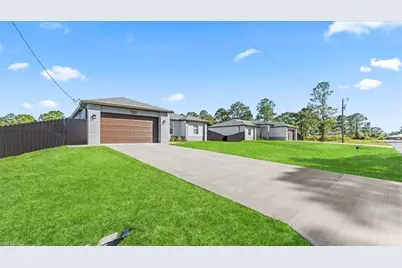 759 Silverstar Ave S, Lehigh Acres, FL 33974 - Photo 2