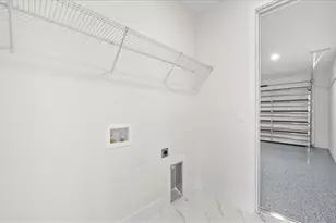 759 Silverstar Ave S, Lehigh Acres, FL 33974 - Photo 18