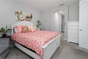 14895 Edgewater Cir, Naples, FL 34114 - Photo 10